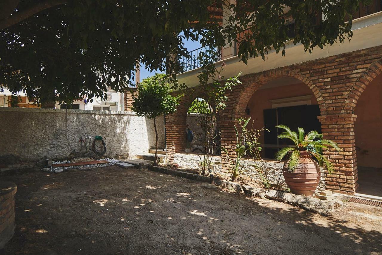 The Guund House Apartment Xanthatai Exterior photo