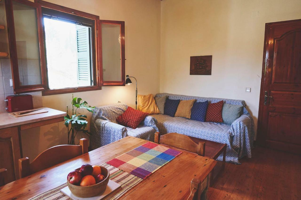 The Guund House Apartment Xanthatai Exterior photo